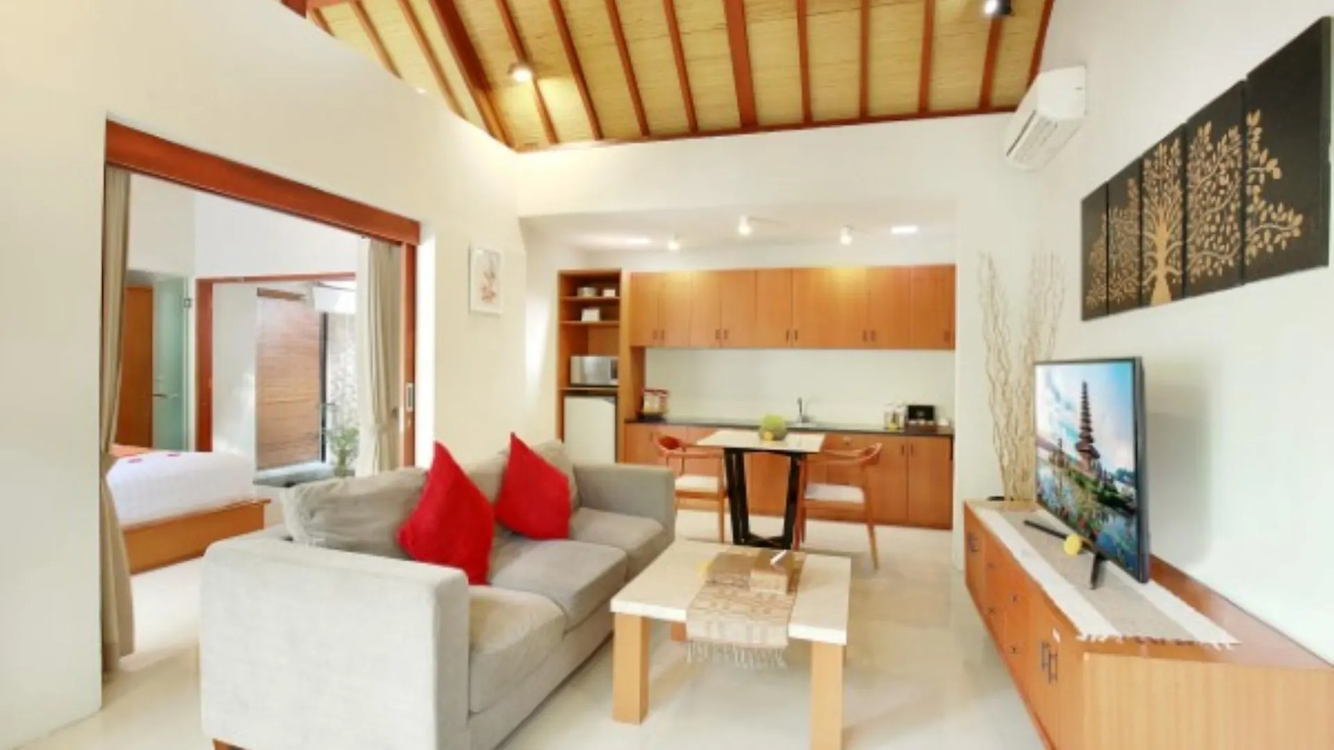 Seminyak Sanctuary Villa By Ini Vie Hospitality Legian  Indonesia
