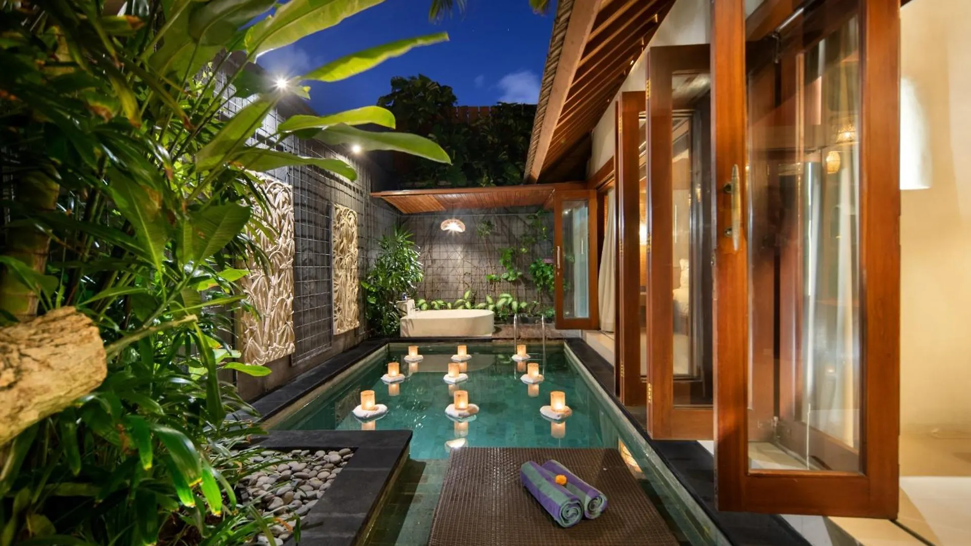 Seminyak Sanctuary Villa By Ini Vie Hospitality Legian  Legian (Bali)