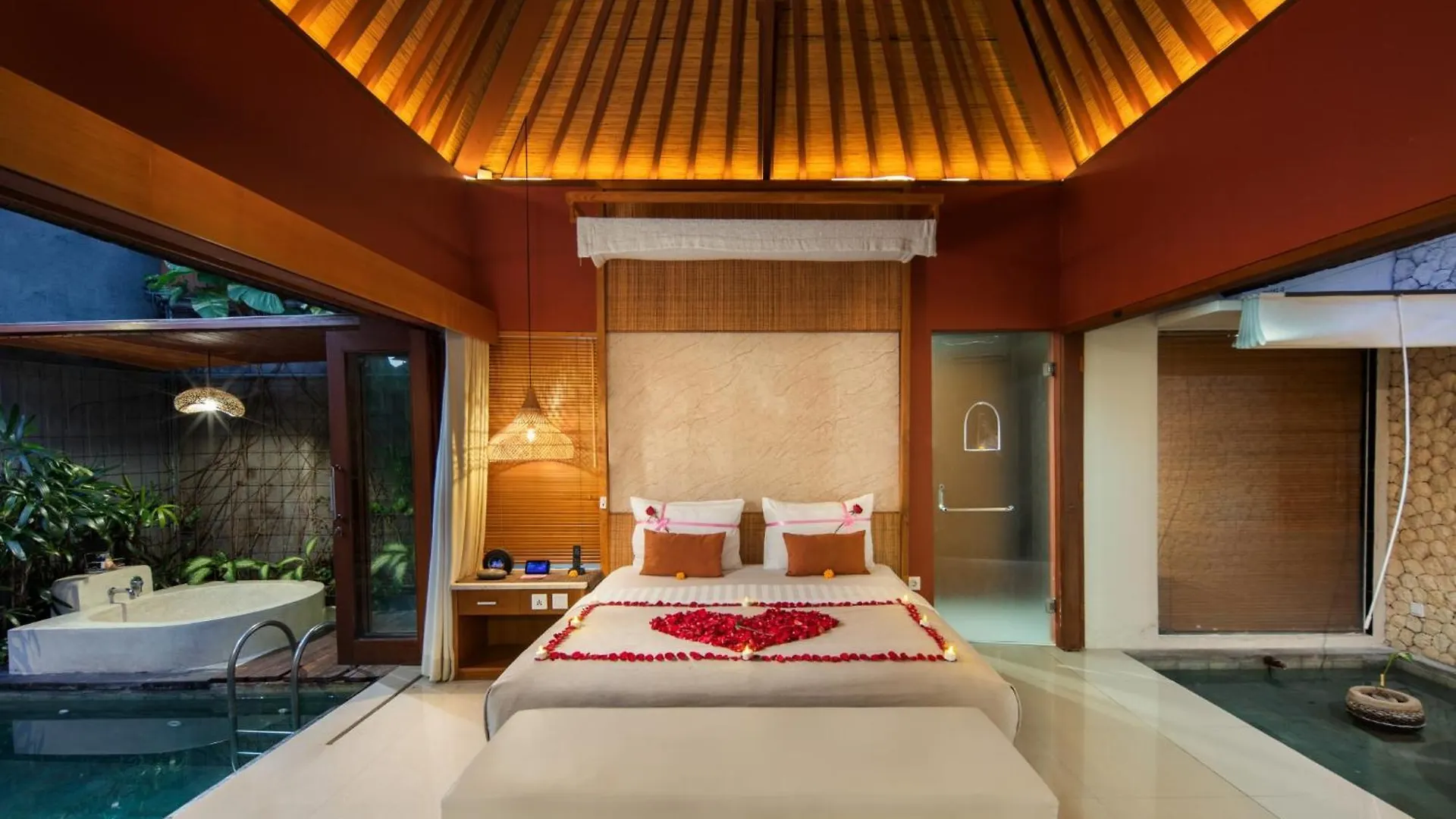 Seminyak Sanctuary Villa By Ini Vie Hospitality Legian